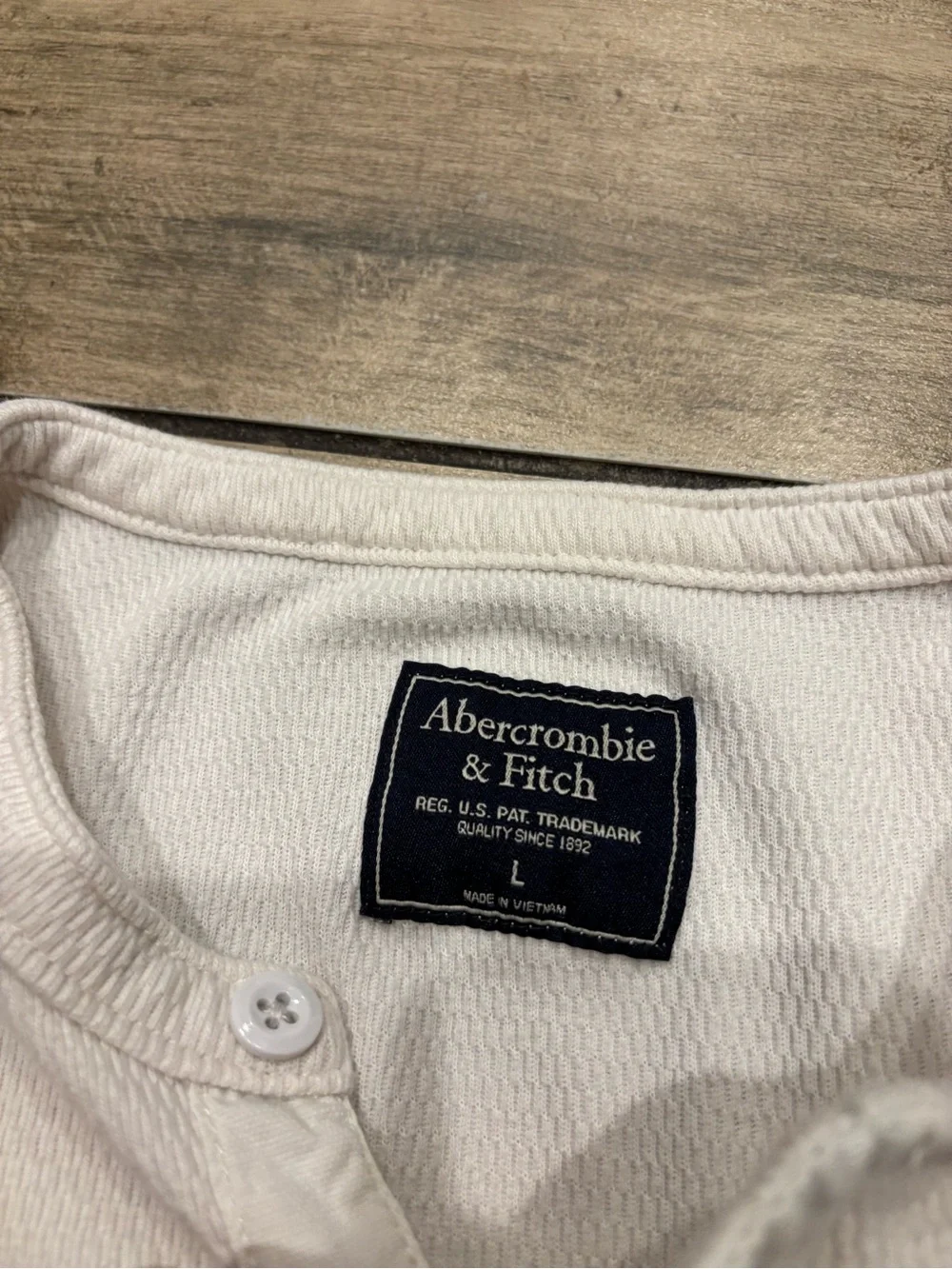 Vintage Abercrombie & Fitch Mens Large White Waffle Knit Henley Shirt Moose Logo